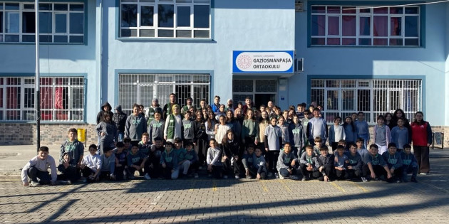 OMÜ’lü Öğrencilerden Çarşamba’da Teknoloji Bağımlılığına Karşı Farkındalık Projesi